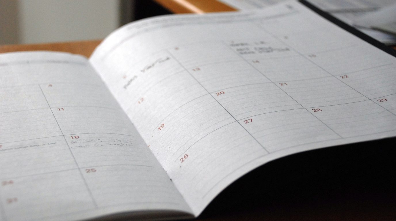 How to Time the Sale of Your Home With Your Move